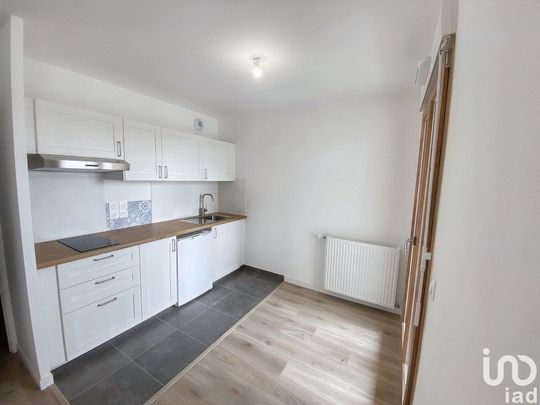 Appartement 1 pièce de 34 m² à Poissy (78300) - Photo 1