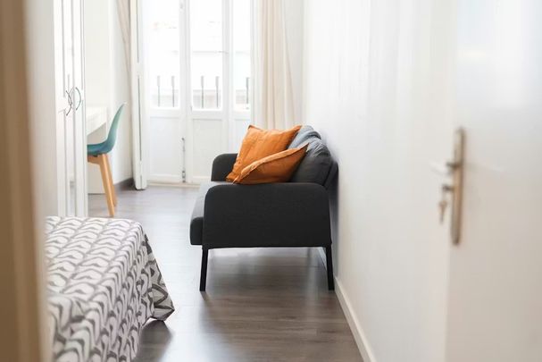 Carrer de Santa Teresa, Valencia, Valencian Community 46001 - Photo 1