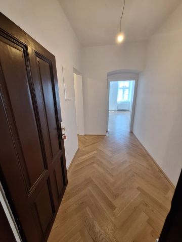 TOLLER Erstbezug am Nepomuk-Vogl-Platz für Paar oder für WG befristet - Foto 3