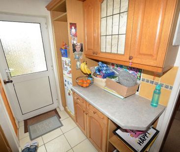 3 bedroom detached house to rent - Photo 6