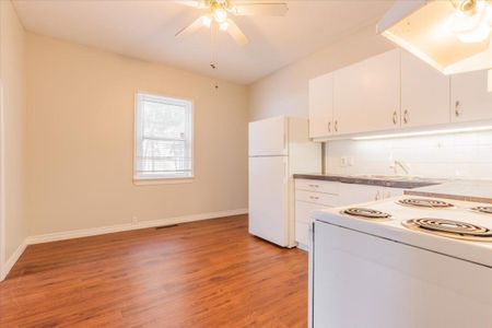 For Lease - 24 Maple Street, Aurora, Ontario - Photo 4