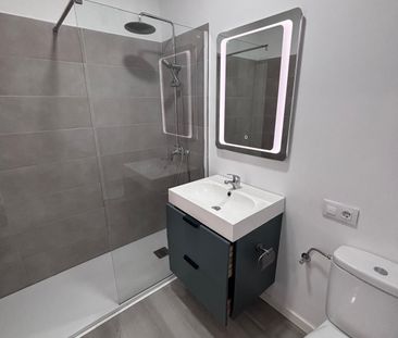 Piso moderno a estrenar en el centro de Santa Cruz - Photo 1