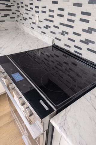 For Lease - 54 Arnold Johnston Street Unit# Bsmt, Clarington, Ontario - Photo 5