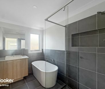 14 Glen Lorne Circuit, Gilead - Photo 1