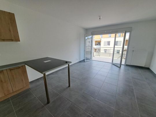 Location Appartement 2 pièces 43m² AIX LES BAINS 73100 - Photo 1