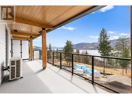 Lovely Lakeviews at ZARA 2 - Photo 1