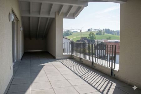 4.5 Zimmer, 196 m², 3. Stock - Photo 2