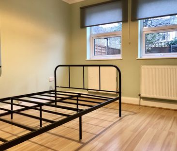 4 Bed Detached House, Shernhall Street, E17 - Photo 6