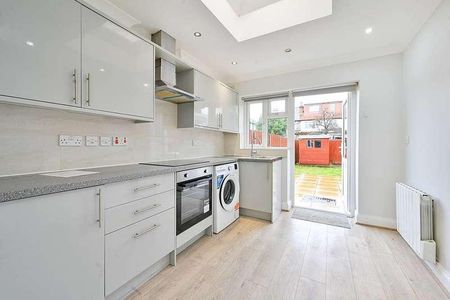 Court Way, Acton, W3 - Photo 5