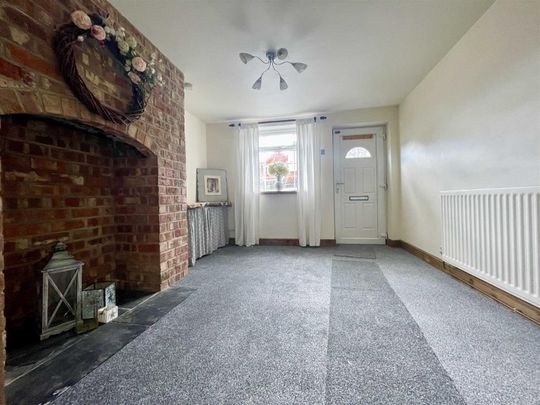 Upper Brook Street, SY11 2TB - Photo 1