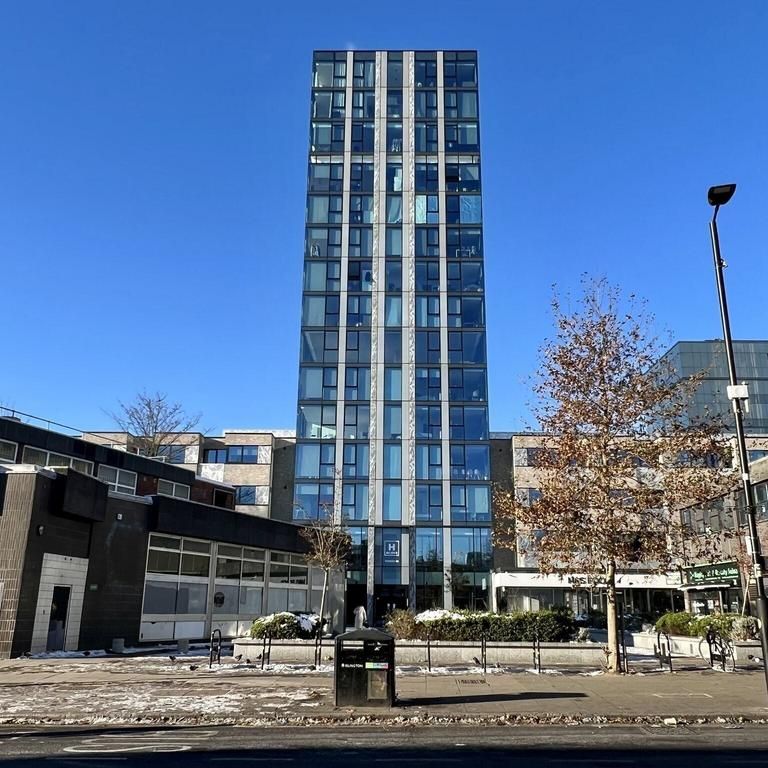 2 bedroom flat to rent - Photo 1