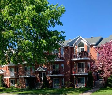 Grand 4 1/2 style condo à louer à Boisbriand - Photo 2