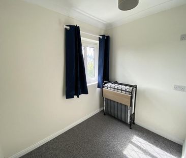 3 bedroom terraced house to rent - Photo 6