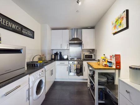 1 bedroom flat to rent - Photo 5