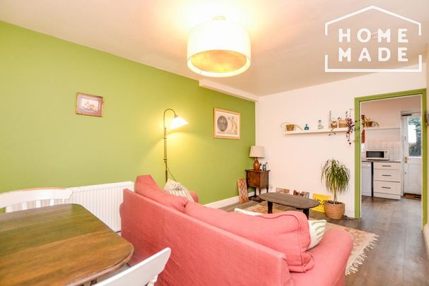 2 bedroom end of terrace house to rent - Photo 1