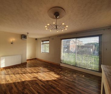 Sunnybank Avenue, Coventry, CV3 4DQ, Stonehouse Estate - Photo 3