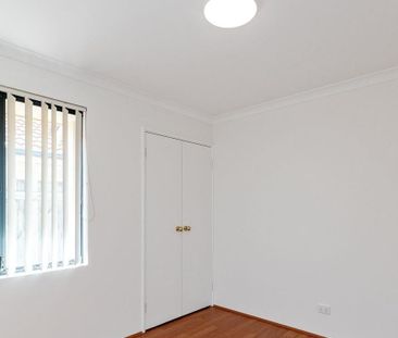 Freshly Painted Villa in Perfect Location - Photo 5