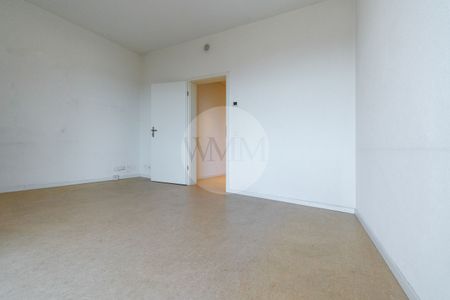 TWO-ROOM APARTMENT IN MINERGIE BUILDING IN CHIASSO NEAR THE STATION - Photo 5