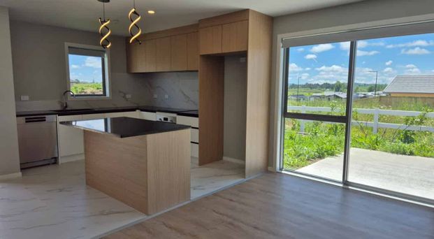 Spacious Home in Te Kauwhata - Photo 1