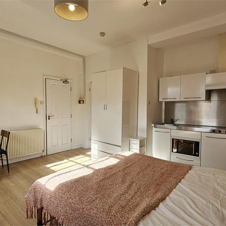 Flat 2, 26 Newmarket Road, Cambridge - Photo 3