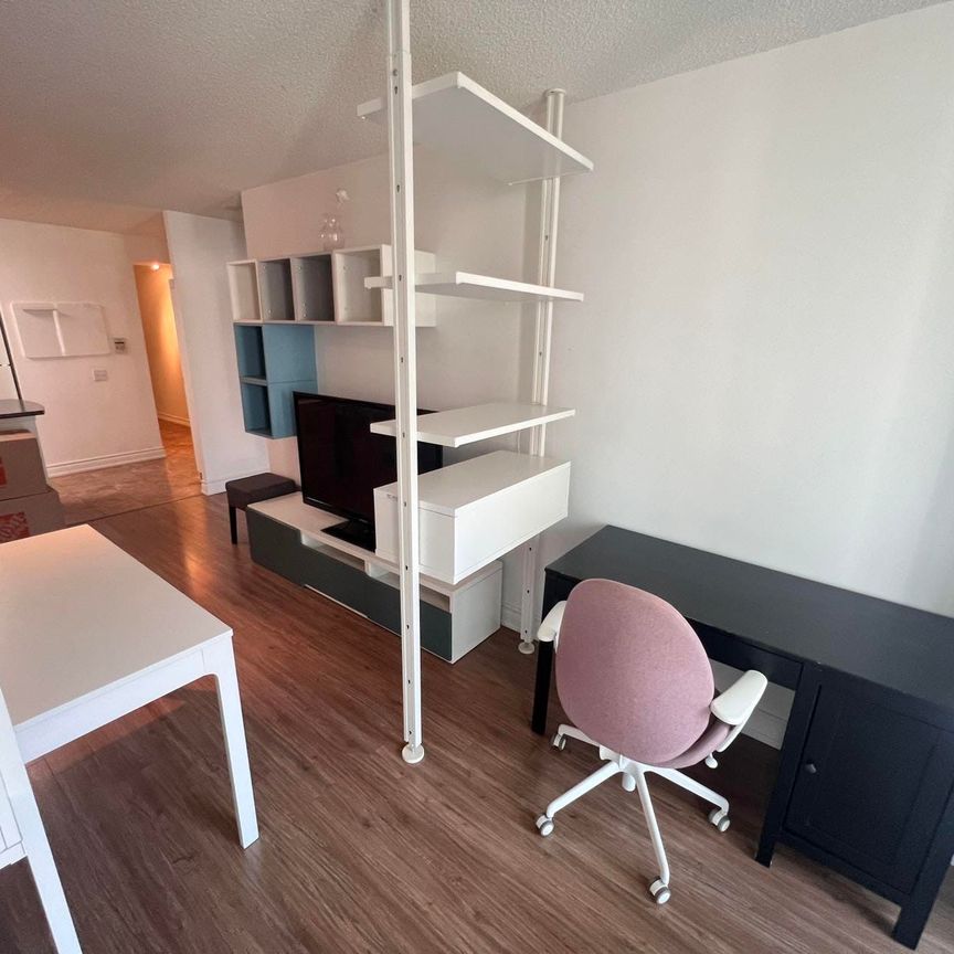 For Lease - 750 Bay Street Unit# 707, Toronto, Ontario - Photo 1