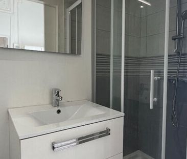 Appartement 1 pièces 14m2 REIMS 450 euros - Photo 2