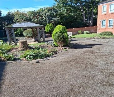 1 Bed Flat, Pine Lodge, L4 - Photo 3