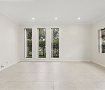 Neat And Tidy Family Home - Photo 6