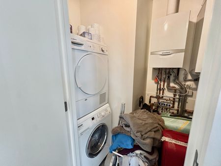 Appartement met 2 slaapkamers en terras - Photo 3