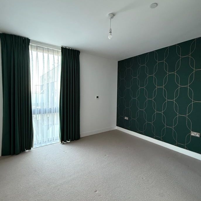 1 Bed Flat, Wheatstone House, W4 - Photo 1