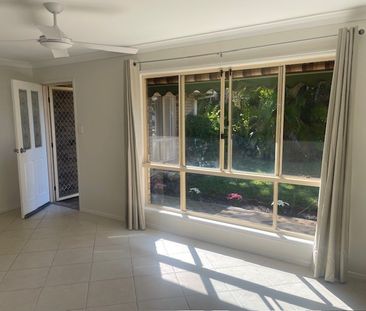 7 Gatakers Lane, QLD 4655, Point Vernon - Photo 2