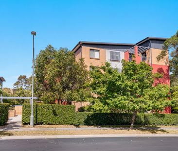 Penthouse-Style Living - Photo 5