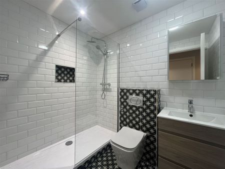 Duplex Apartment, Littlewood, Belarmine, Stepaside, Dublin 18 - Photo 4