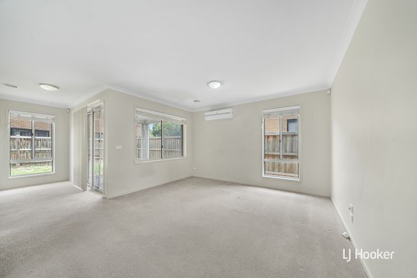 39 Tanami Street, Point Cook VIC, Belconnen - Photo 1