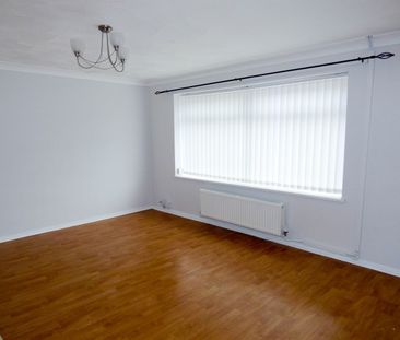 2 bed semi-detached house to rent in Fallowfeld, Leam Lane, NE10 - Photo 4