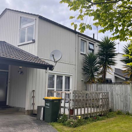 Great 2 bedroom town house. - Photo 4