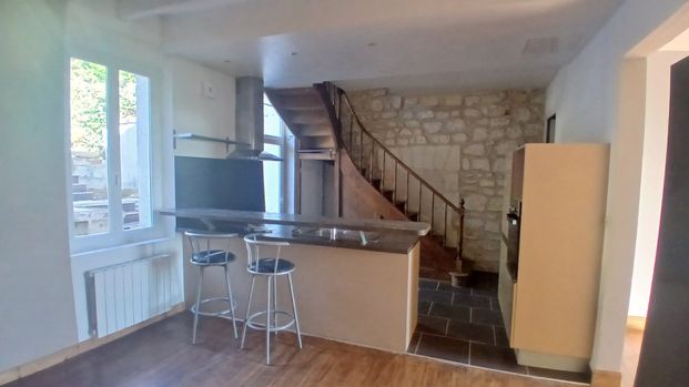 Location Maison 3 pièces 72m² ANGOULEME 16000 - Photo 1