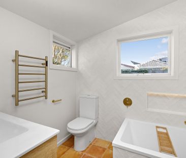 Modern Elegance and Prime Location! - Photo 4