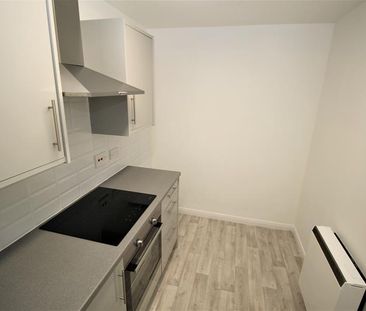 2 bedroom cluster house to rent - Photo 2