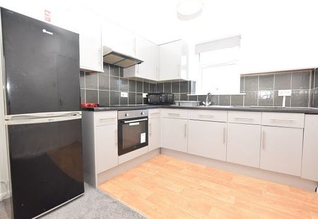 Tollgate Court, Sheffield S3 9BD - Photo 4