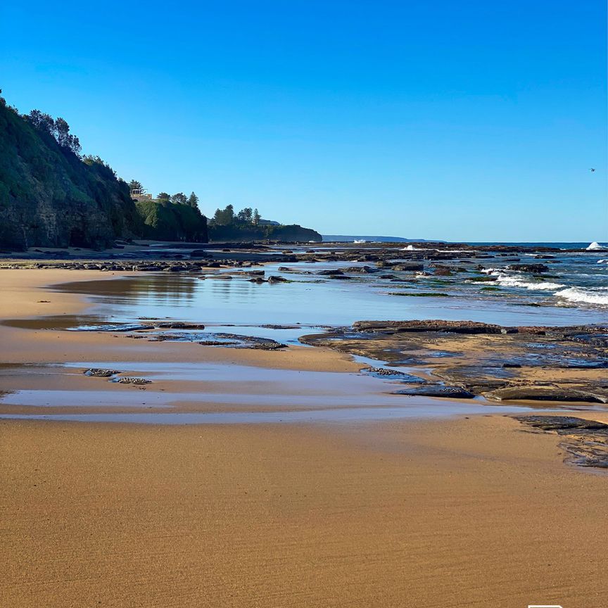 Panoramic Ocean Views In Beautiful Thirroul - Photo 1