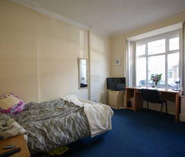 7 bedroom terraced house to rent - Photo 4