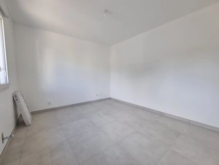 Location Appartement 5 pièces 79 m2 à Beynes - Photo 2