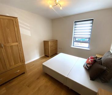 1 Bedroom Apartment To Let - Photo 4