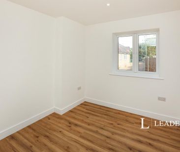 3 bedroom bungalow to rent - Photo 2