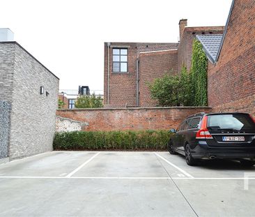Recent gebouwd appartement met staanplaats te huur in centrum Ieper. - Photo 4