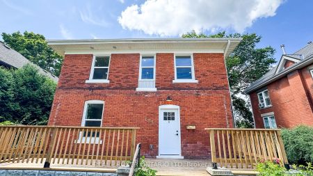 Detached Home For Lease | X9266610 - Photo 4