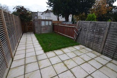 Larch Grove, Sidcup, DA15 - Photo 5