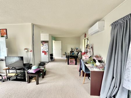 Unit 3, 27 Duke Street, Papakura, Auckland - Photo 2