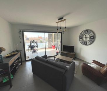 Location Appartement 3 pièces 73m² TOURNON SUR RHONE 07300 - Photo 1